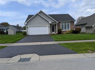 160 Pollet Pl, Rochester, NY 14626