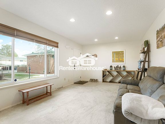 4th image of 9028 E Mansfield Ave