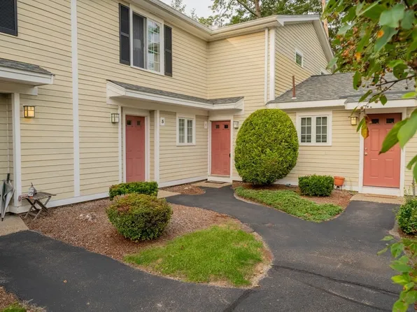 4 Nancy Rd APT 4, South Easton, MA 02375
