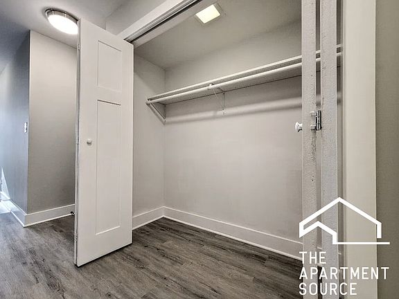 5th image of 1435 N Dearborn St #C1