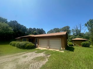3067 Quail Ln, Longview, TX 75602