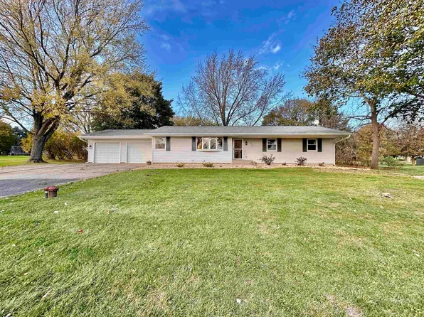 3068 Everett Ln, Byron, IL 61010