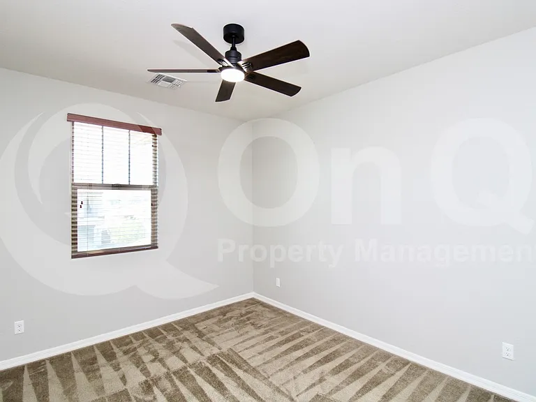 4146 E Glacier Pl — Photo 18