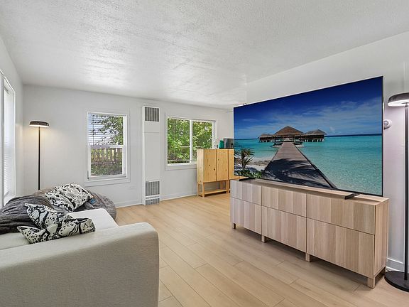 4th image of 37073 N Antonio Ave