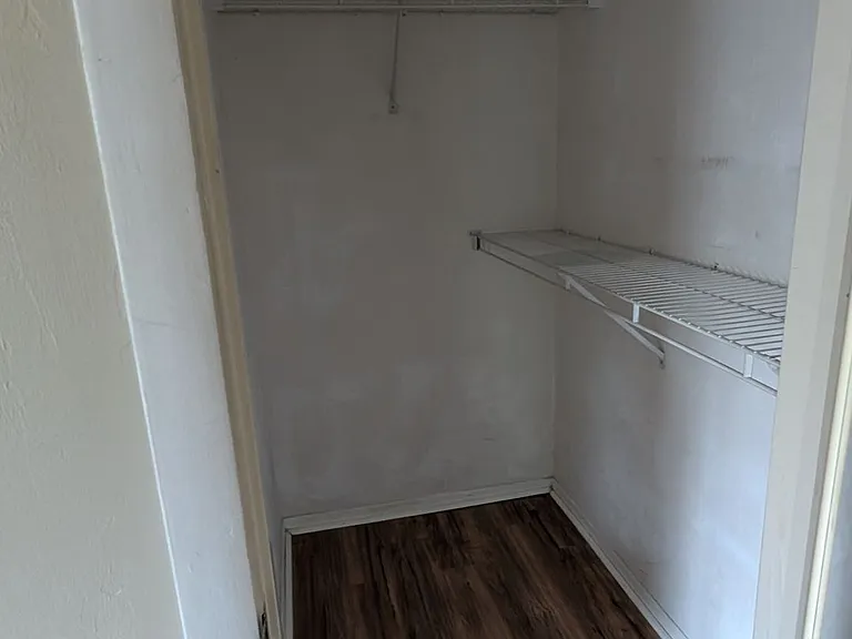 4000 SW 23rd St #5-205 — Photo 5