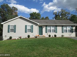 148 Longwood Dr, Bunker Hill, WV 25413