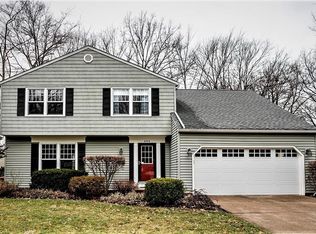 604 Revere Dr, Bay Village, OH