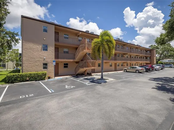 4600 98TH WAY N #301, ST PETERSBURG, FL 33708