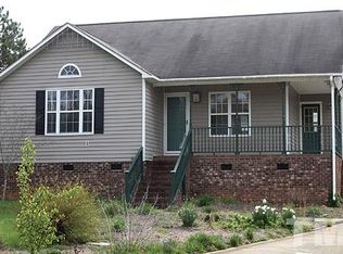 105 Dunnsbee Dr, Garner, NC 27529