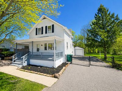 1911 Hebron Ave, Zion, IL, 60099