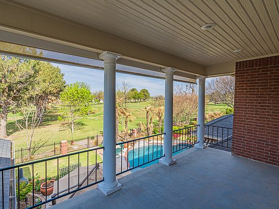 4th image of 5413 Woodbine Ln
