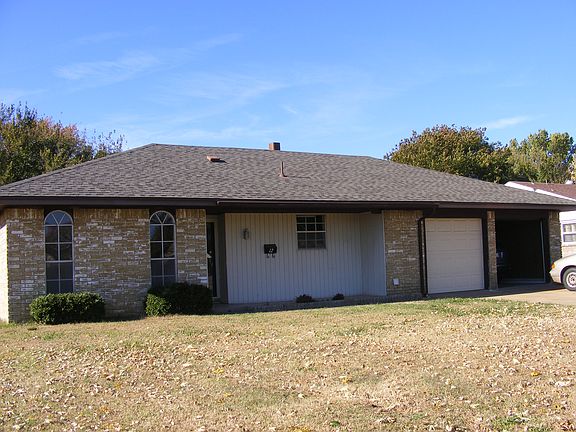 4th image of 12 Chickasaw Dr