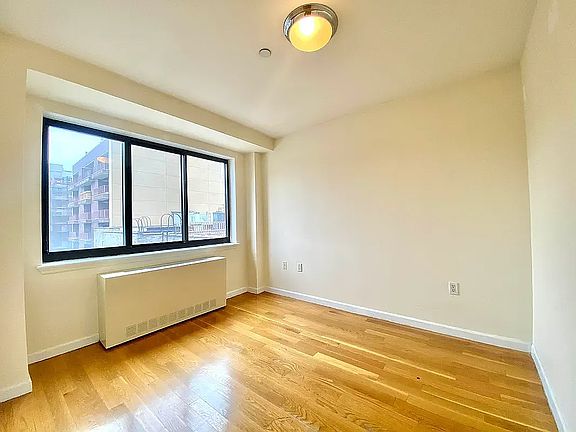 5th image of 31-10 23rd St #3L