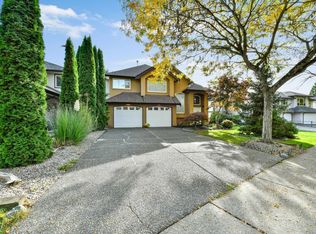 20130 Telep Ave, Maple Ridge, BC V2X3M4