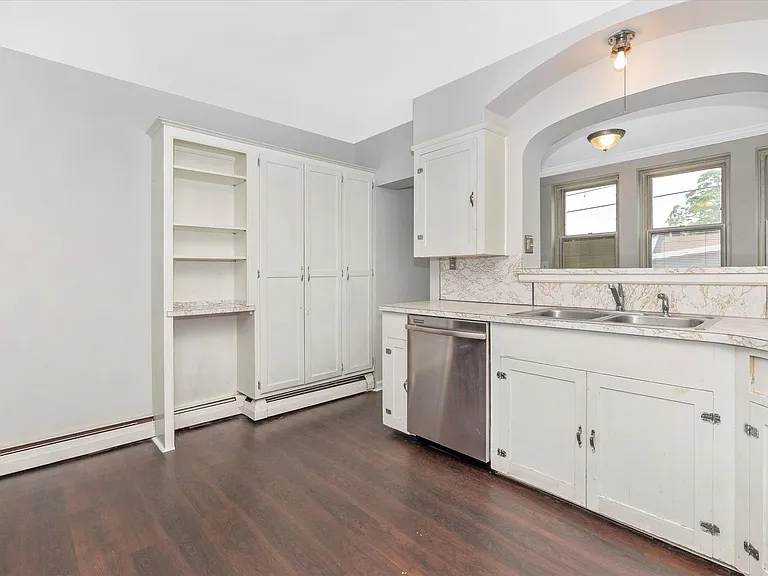 531 Lee Pl — Photo 14