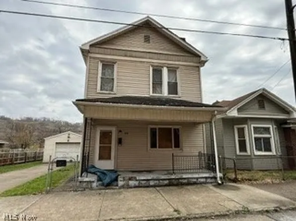 810 N 6th Ave, Steubenville, OH 43952