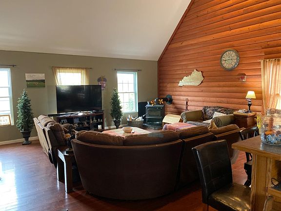 4th image of 115 Meadow Lake Dr