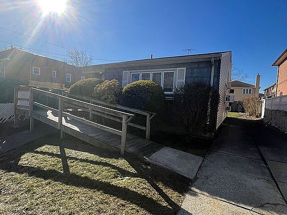 2nd image of 15458 20th Rd