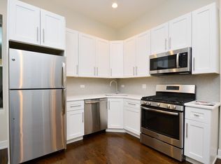 425 W Saint James Pl APT 2R, Chicago, IL 60614