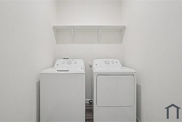 1st image of 6070 Mojave Dr