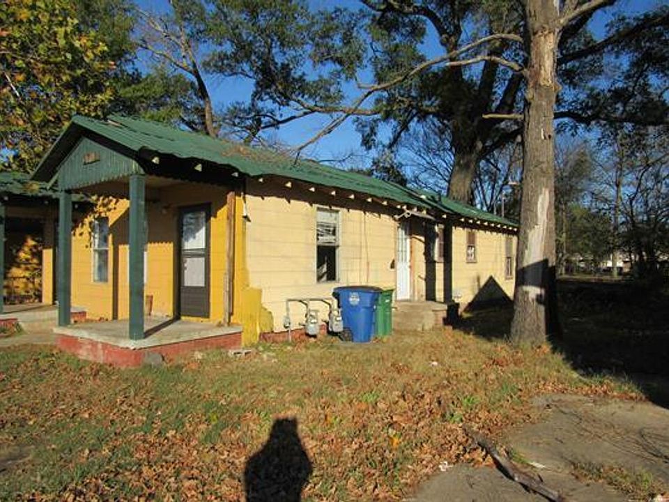 Building Photo 3