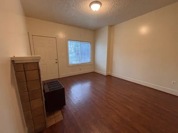 1120 12th St #1120, Oakland, CA 94607