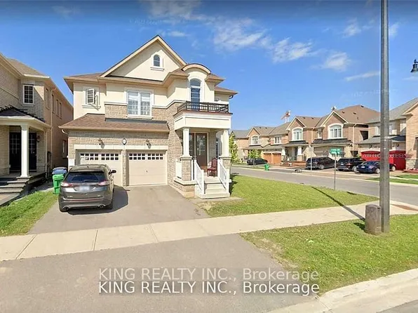 43 Hoxton Rd, Brampton, ON L7A 4L5