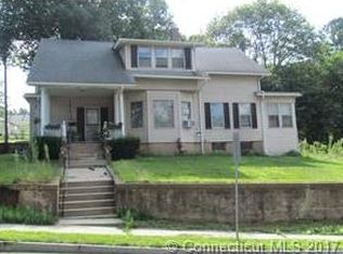 4 Lawrence St, Vernon, CT 06066