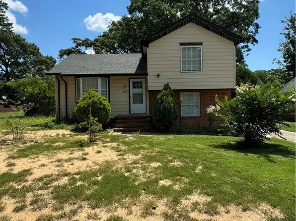 5907 Slumber Ln, North Chesterfield, VA 23234