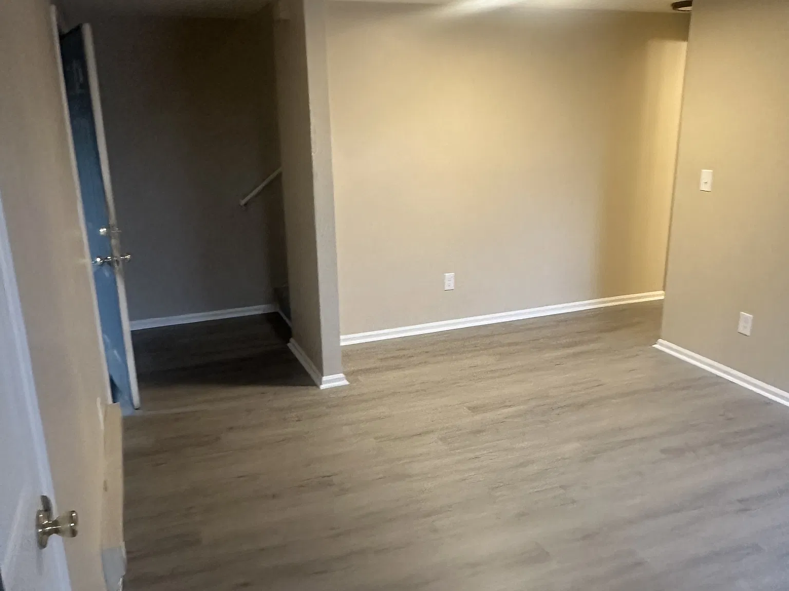 4531 Boardwalk Drive Building X — Photo 3