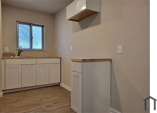 2 bed, $1,350 — Photo 3