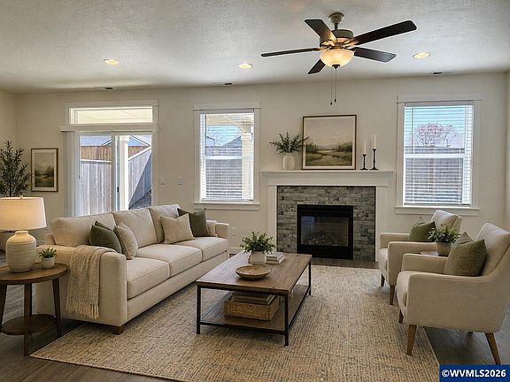 3rd image of 2798 Essex Ave NW