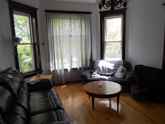 3rd image of 3318 W Pierce Ave APT 3