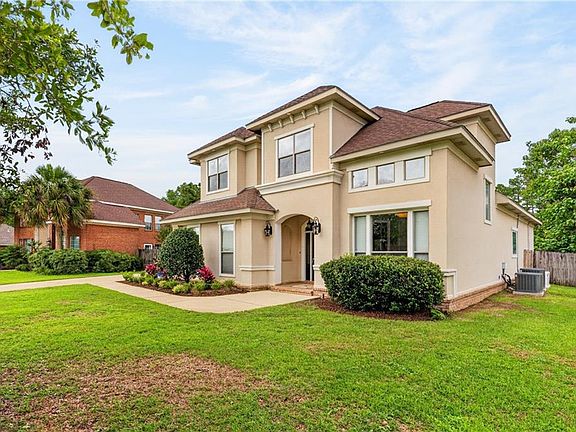 3rd image of 10927 Elysian Cir