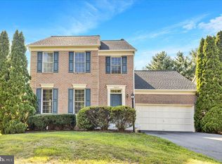 20605 Parkside Cir, Sterling, VA 20165