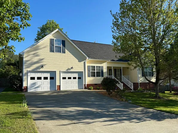 101 Maple St, Butner, NC 27509