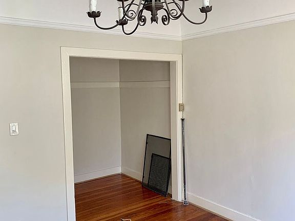 5th image of 1207 N Orange Dr #11476336
