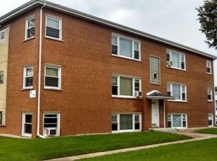614 S Iowa Ave APT 5, Addison, IL 60101