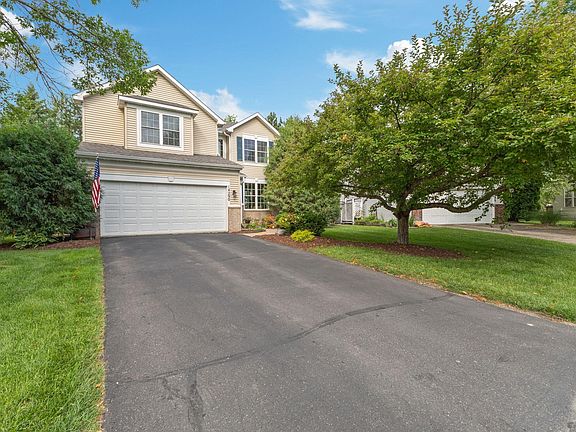 3rd image of 14290 Flora Way