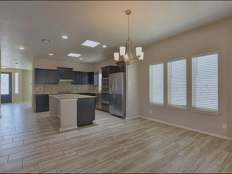 221 Jennice Cir — Photo 22