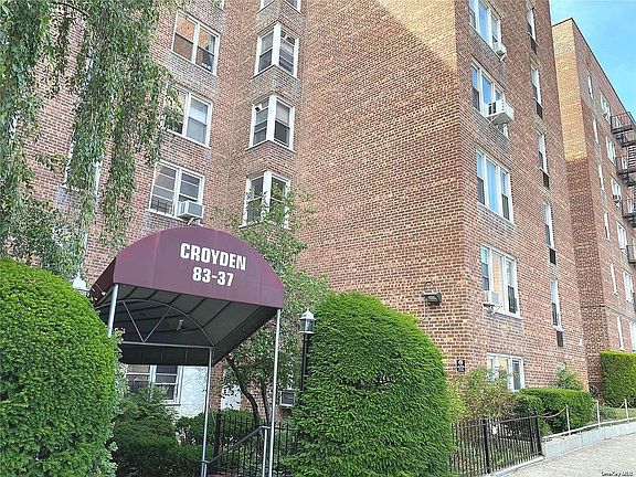 2nd image of 83-37 Saint James Ave #5V