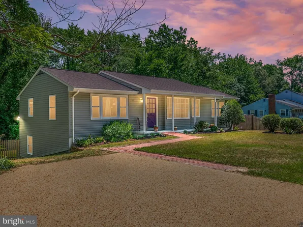 407 Beach Dr, Annapolis, MD 21403