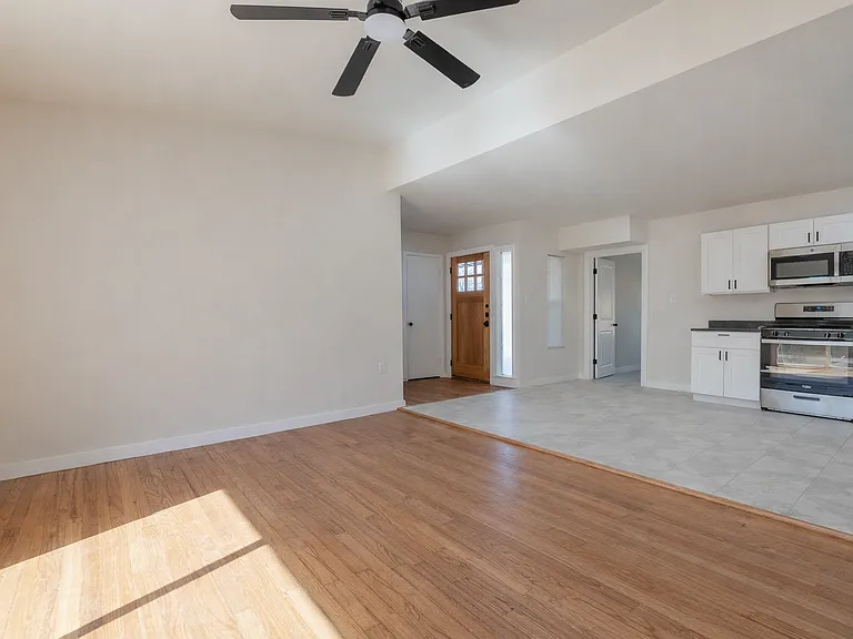 306 Westmoreland Dr — Photo 5