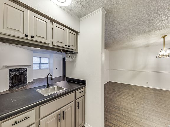 4th image of 7738 CHAMBERS RD #501