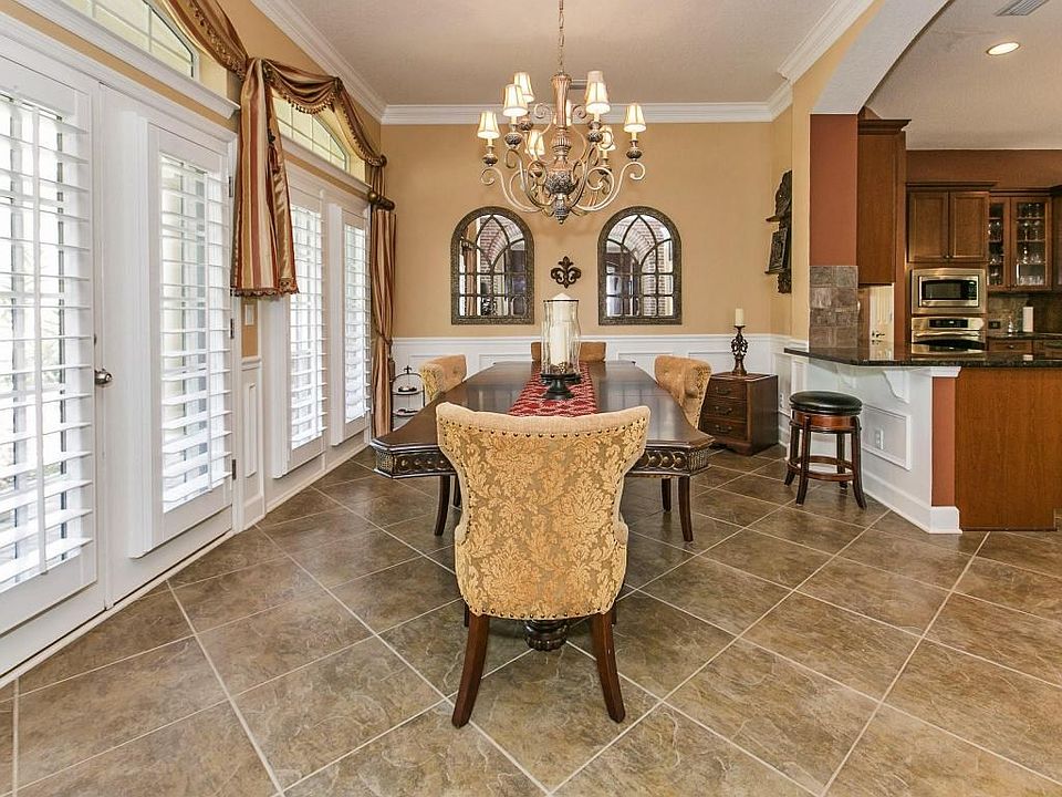 006_Dining Room