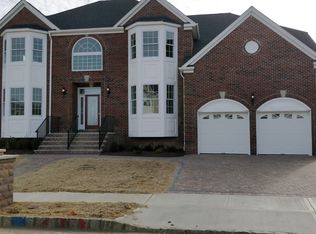 1 Freedom Cir, Monroe Township, NJ 08831