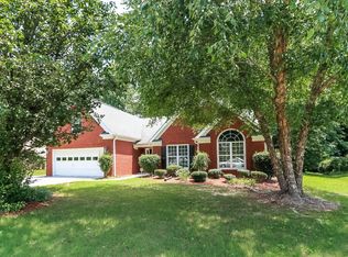 1485 Creek Pointe Cir, Lawrenceville, GA 30043