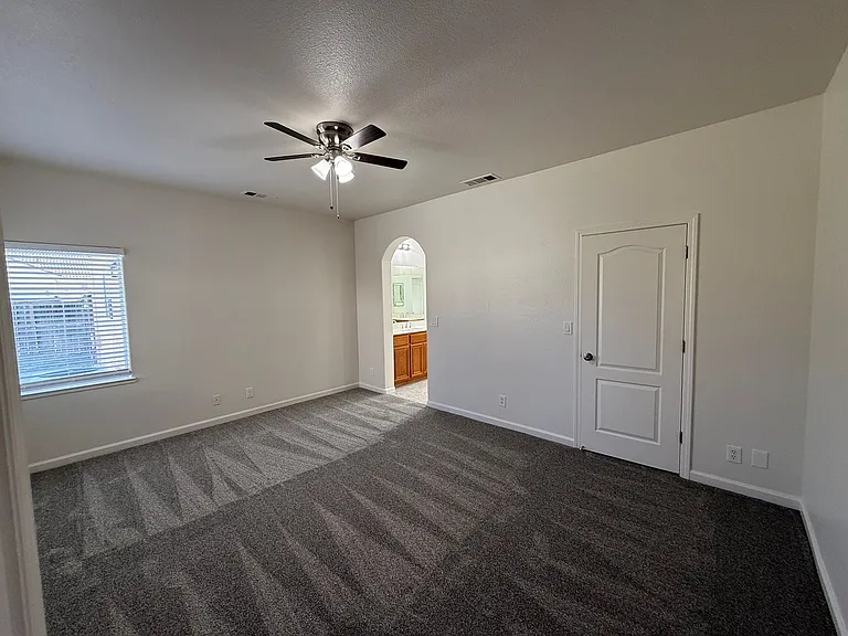 1836 Encina Ave — Photo 29