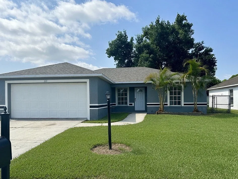 223 Eagle Point Loop