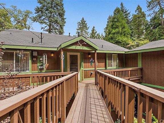 4th image of 24752 Bernard Dr
